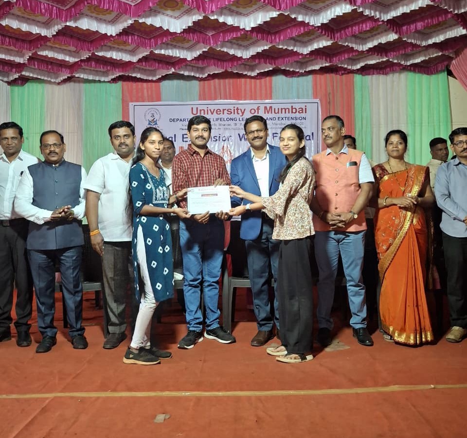 DLLE certificate presentation at the University of Mumbai festival